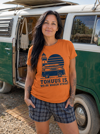 Tohuus is wo de Wagen steiht - tailliertes T-Shirt mit blauem Druck