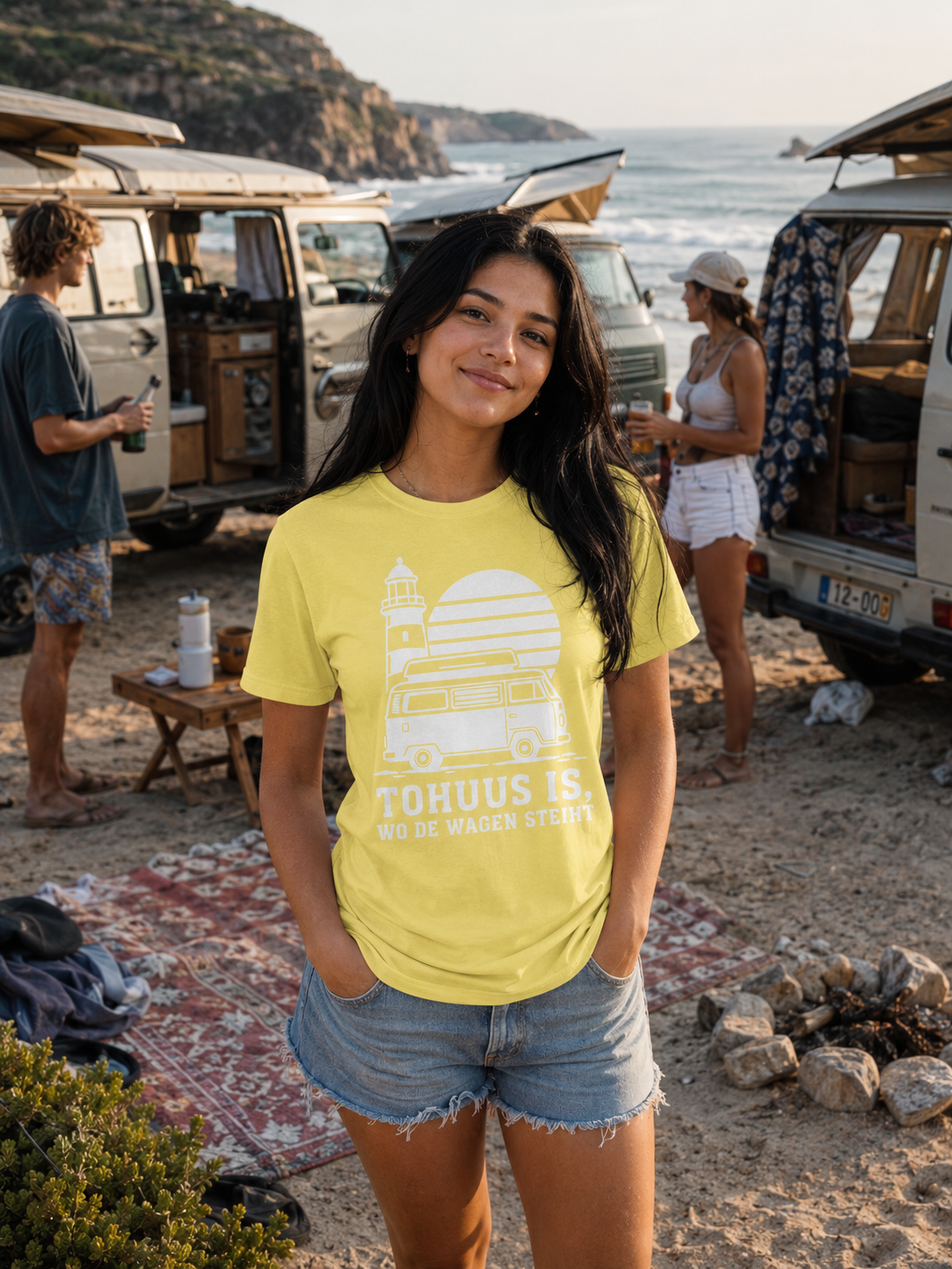 Tohuus is, wo de Wagen steiht – Damen Shirt für Camperinnen und Küstenfans