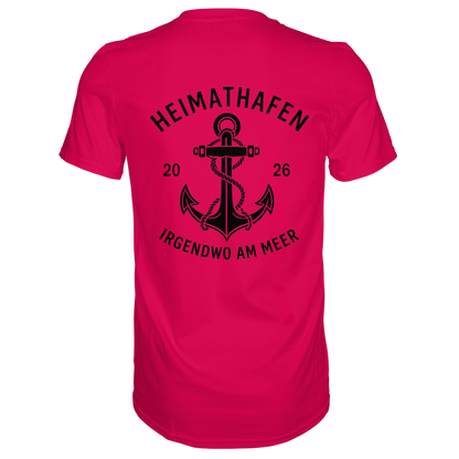 Premium T-Shirt  „Heimathafen“ – mit großem Rückendruck