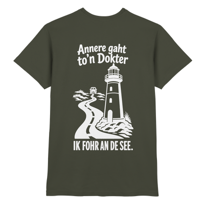 Annere gaht to’n Dokter - tolles Unisex T-Shirt mit Printmotiv