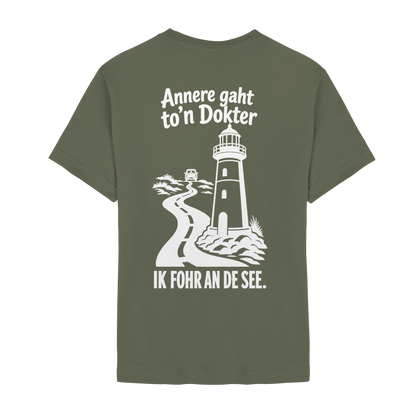 Ik fohr an de See – T-Shirt mit norddeutschem Spruch im Rückenprint
