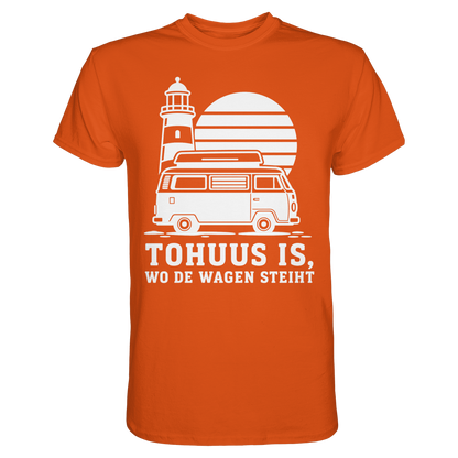 Tohuus is, wo de Wagen steiht – Herren Shirt für Camper und Küstenfans