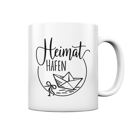 Keramiktasse „Heimathafen“ – Glänzendes Küstendesign